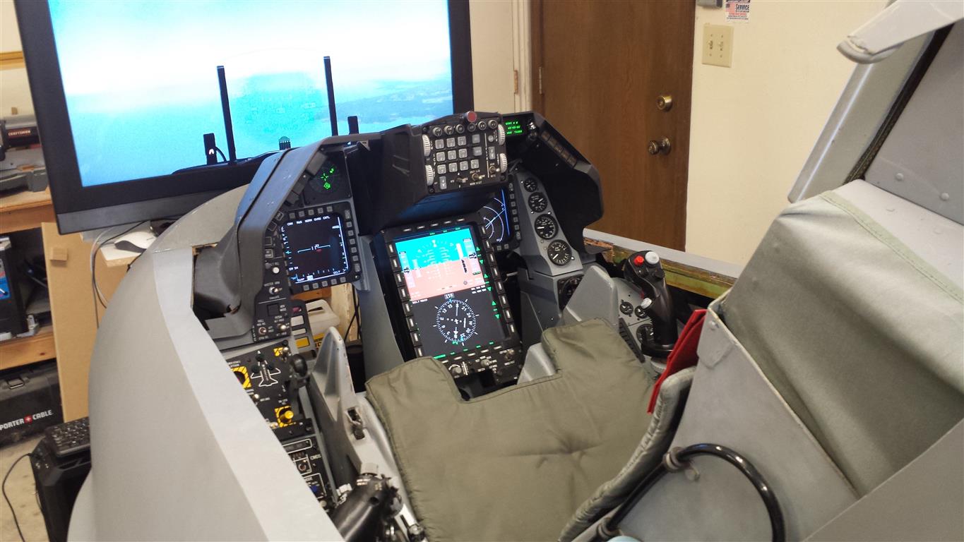 F16 flight simulator with PoKeys as USB simulator interface