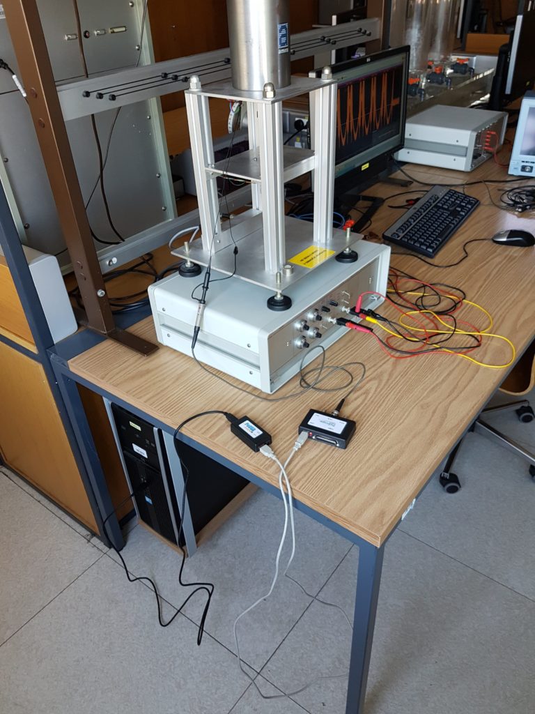 Isolated USB oscilloscope